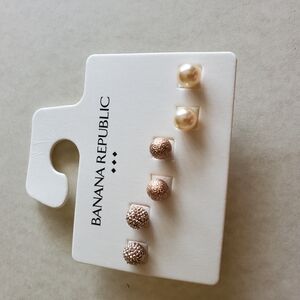 Banana Republic Pearl and Gold-Tone Stud Earrings